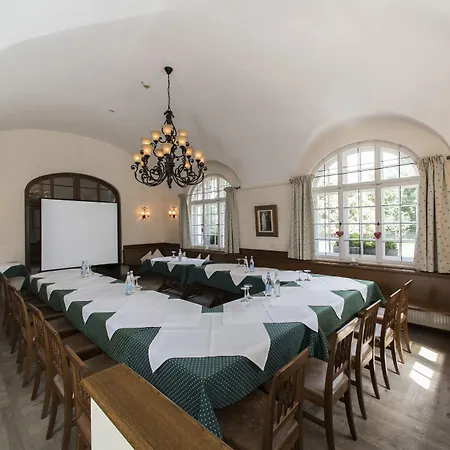 Schlossgut Отель 3*