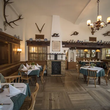 Отель Schlossgut