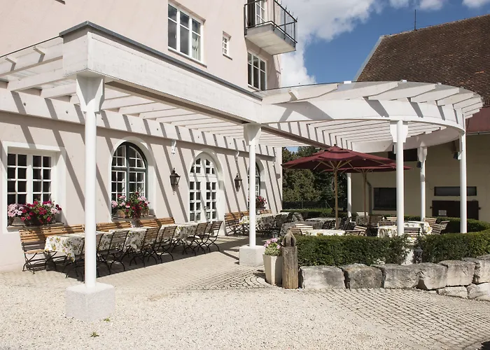 Schlossgut Hotel