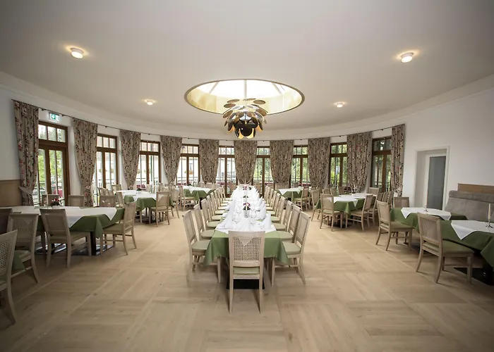 Schlossgut Hotel