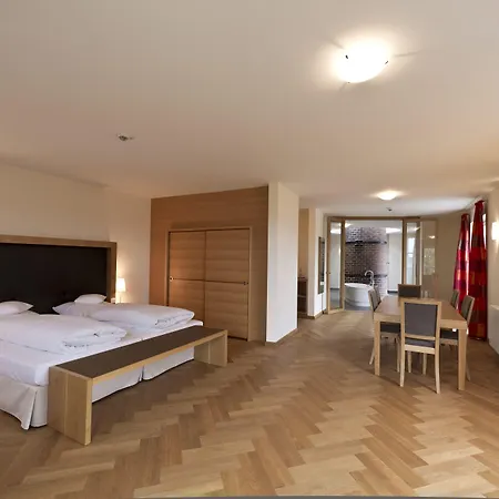 Schlossgut 3*