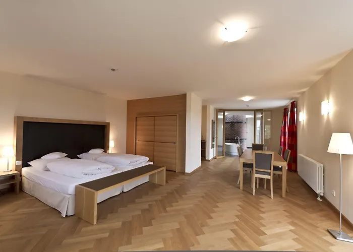 Schlossgut 3*